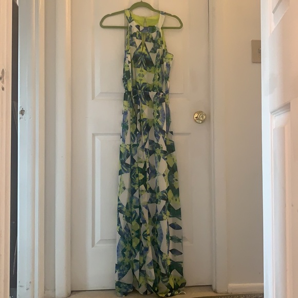 Vince Camuto Maxi Dress Printed - Picture 3 of 9